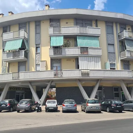 L'Angolo Di Roby Termoli Exterior photo